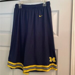 Michigan Wolverines UofM Basketballl Shorts / kids / youth / mens